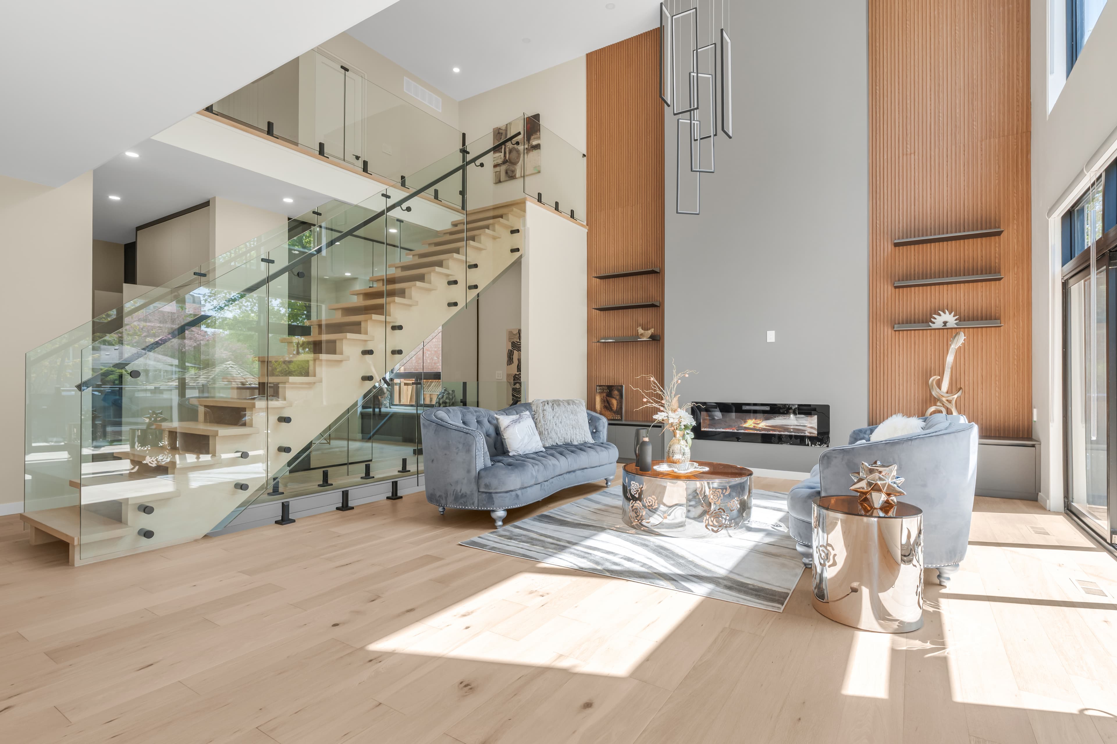 HDR Blending gallery image 1
